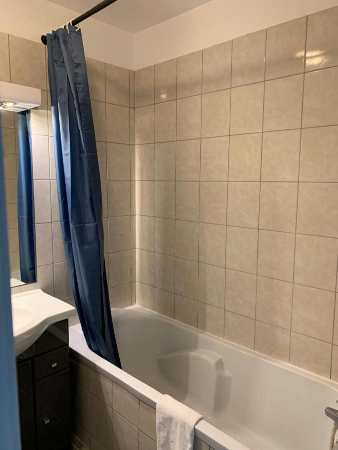 Disney, Comfortable 2 Bedrooms Family Apartment, 7 Pers, Wifi, Netflix Chessy  Luaran gambar