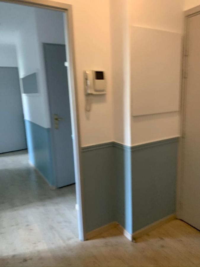 Disney, Comfortable 2 Bedrooms Family Apartment, 7 Pers, Wifi, Netflix Chessy  Luaran gambar
